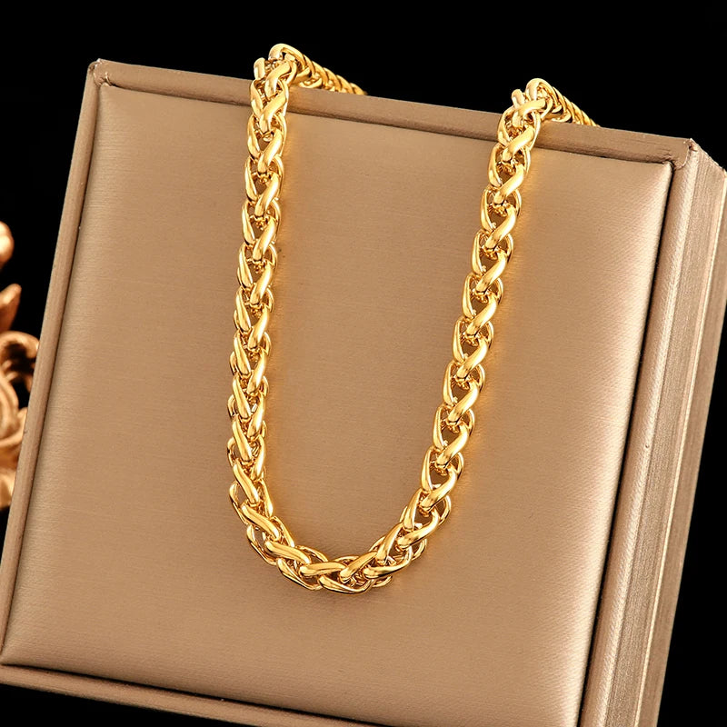 Elegant Chain Necklaces